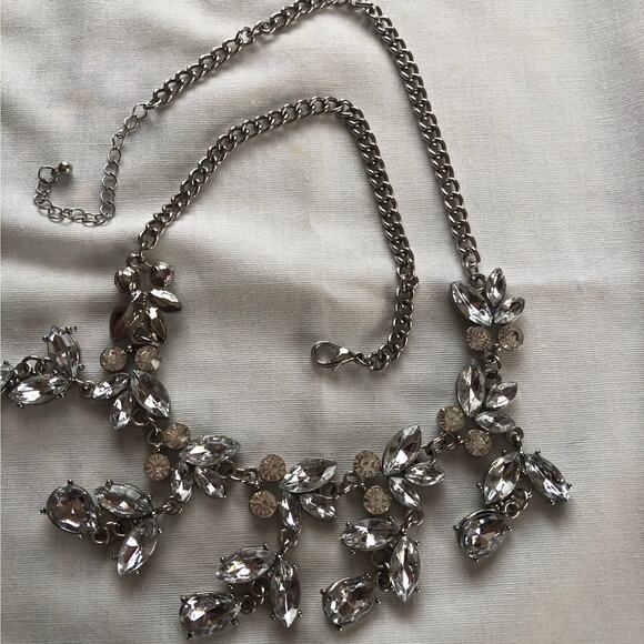 Vintage Clear Crystal Dangle Bib Collar Prom Necklace - Picture 7 of 9